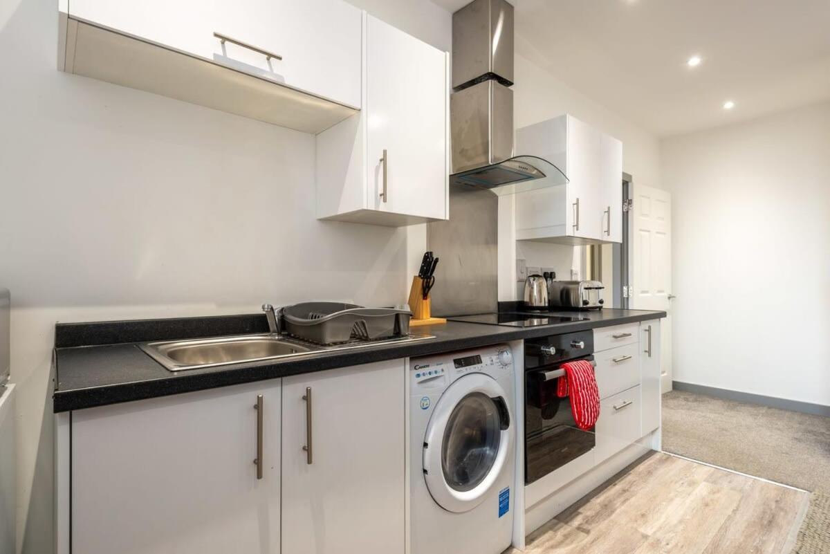 Smart 2 Bed Budget Apartment In Central Doncaster Ngoại thất bức ảnh