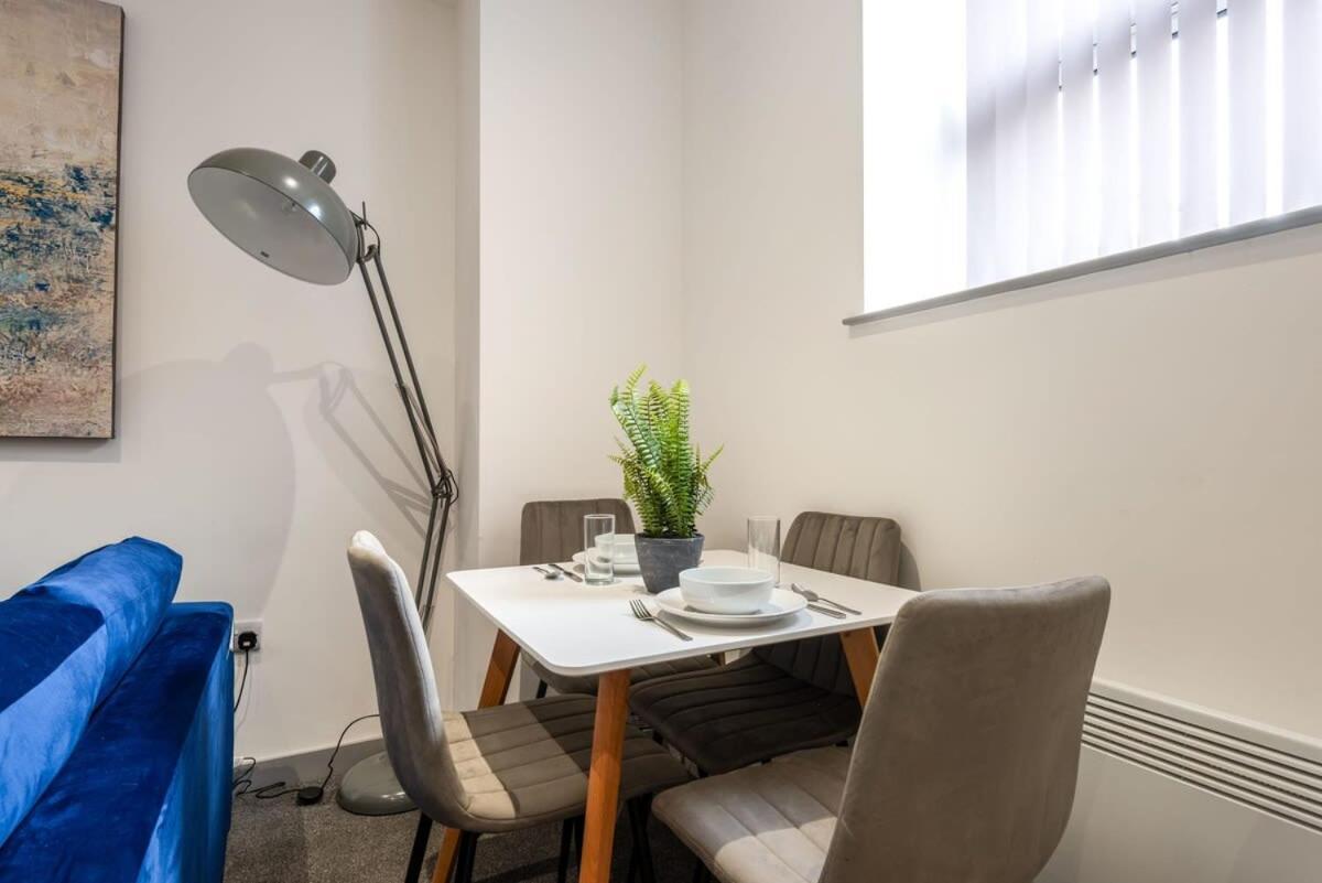 Smart 2 Bed Budget Apartment In Central Doncaster Ngoại thất bức ảnh